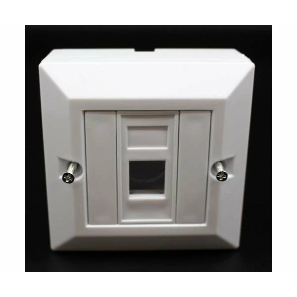 קופסא עם יציאה אחת ללא שקע RJ-45 Deep plastic box Cat6 | PC SQUAD